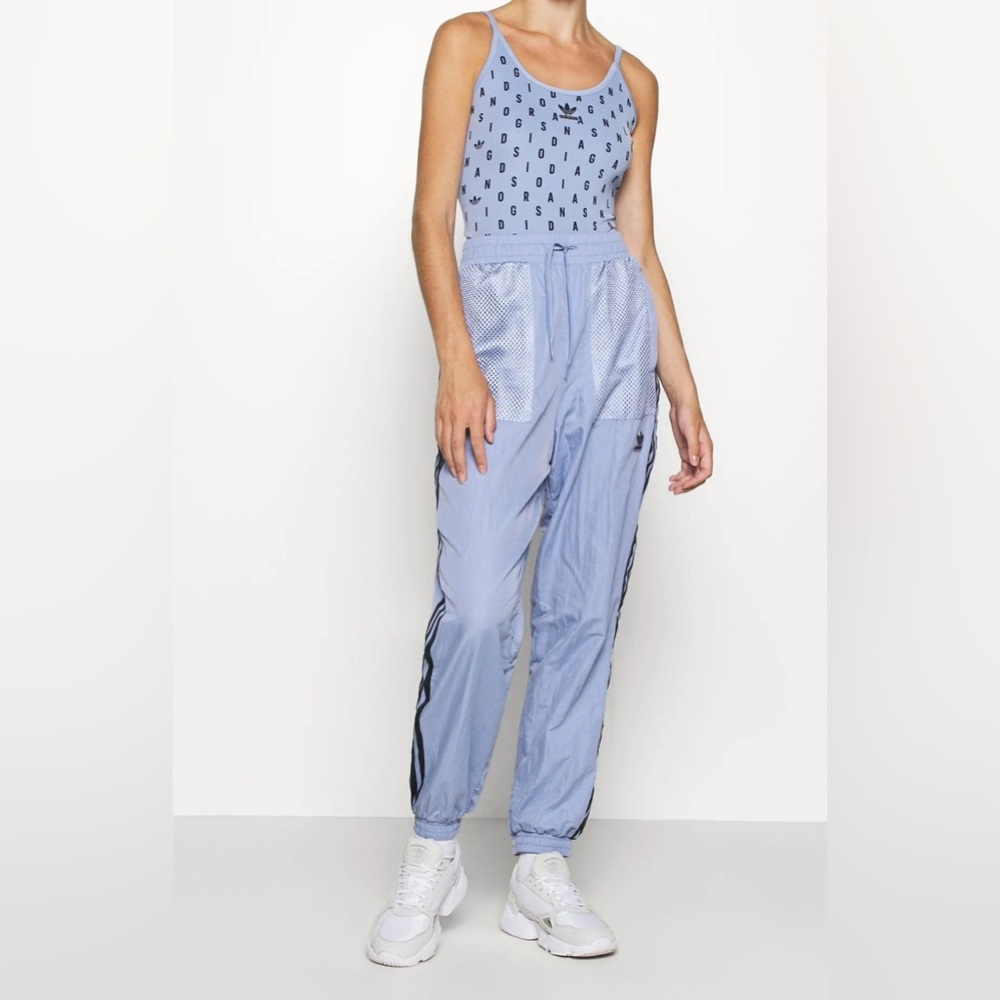 3pc adidas Originals Sky Blue Joggers, bodysuit and sweatshirt